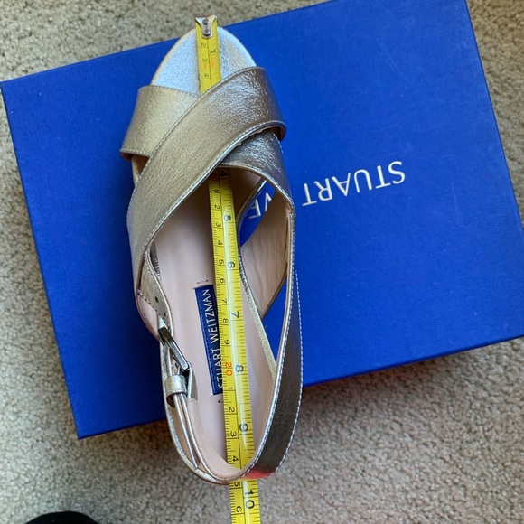 Stuart Weitzman beautiful silver lame Size8 - Picture 12 of 14